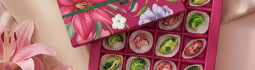 Что подарить учителю или классному руководителю к 8 марта 2026