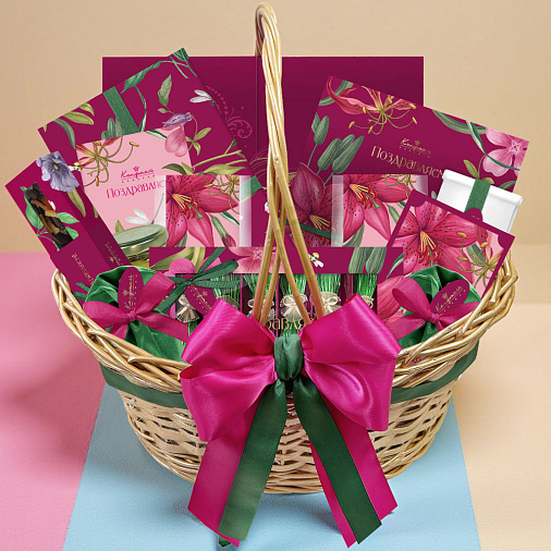 Подарочная корзина: шоколад, драже, конфеты глазированные, конфеты ручной работы 2265г