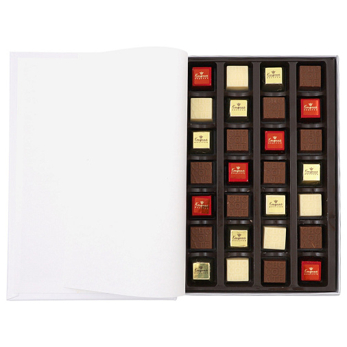 «С Днём Рождения» книга с конфетами ассорти (белая)