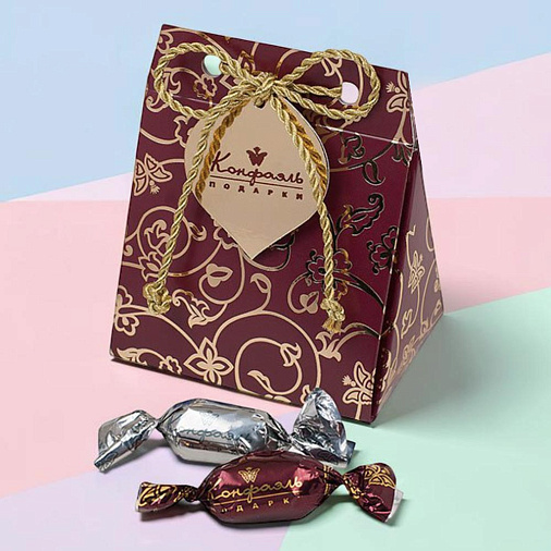 Сухофрукты в горьком шоколаде "Классика Конфаэль"