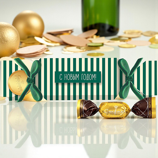 Новогодний набор мармелада вишневого в горьком шоколаде 70г