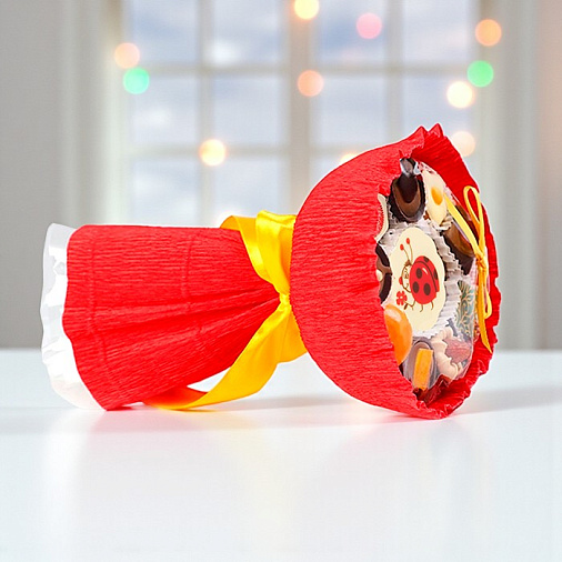 Детский букет из конфет ручной работы 200г