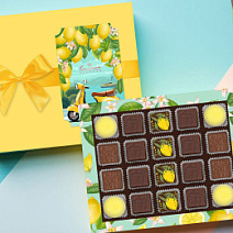Набор шоколадных конфет, суфле лимонного в горьком шоколаде