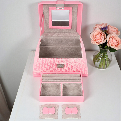 Шкатулка для украшений розовая