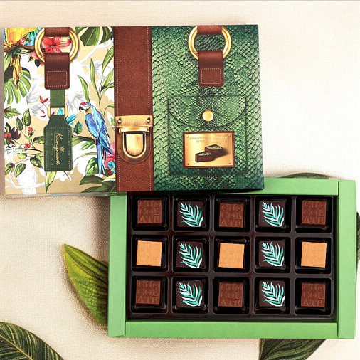 "Сумочка декор" набор конфет ассорти зеленый 140г