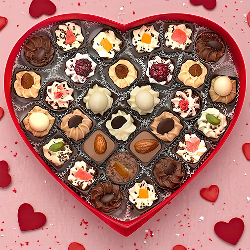 Сердце большое с конфетами ручной работы