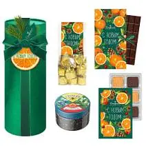 Новогодний набор: конфеты ассорти, шоколад, суфле, чай 315г